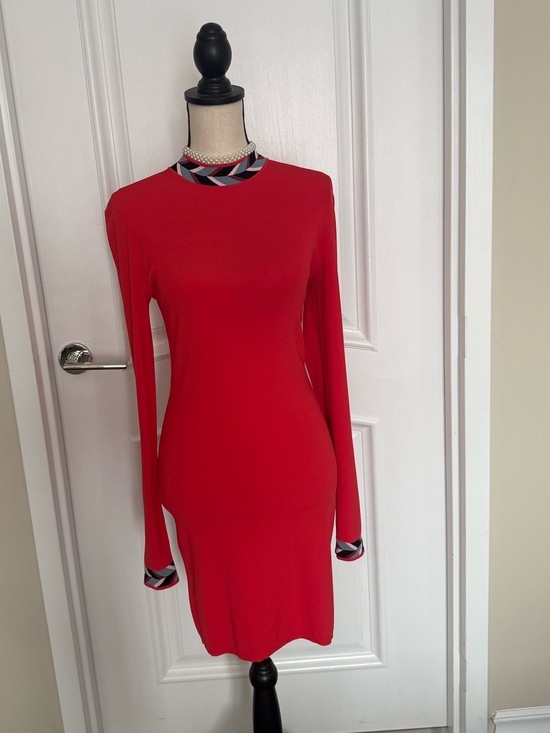 Emilio Pucci Dresses & Skirts - Emilio Pucci, gorgeous coral dress, very stretching, good condition ! Size M
